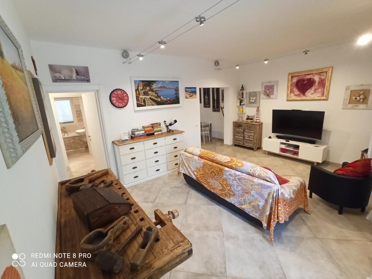 Il Don Minzoni 98 "Casa Vacanze" Λίντο ντι Καμαϊόρε Εξωτερικό φωτογραφία