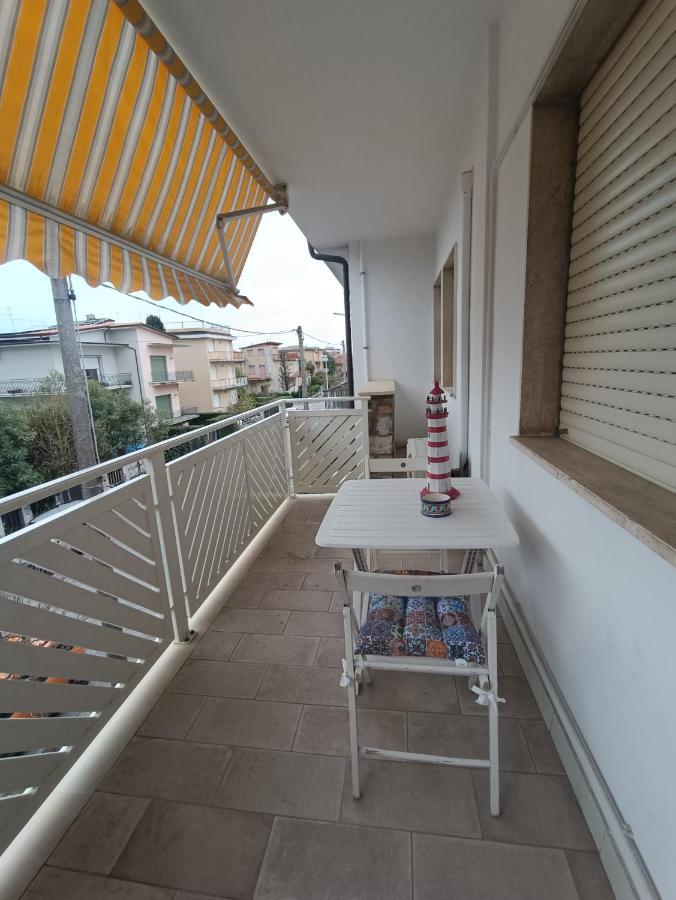 Il Don Minzoni 98 "Casa Vacanze" Λίντο ντι Καμαϊόρε Εξωτερικό φωτογραφία