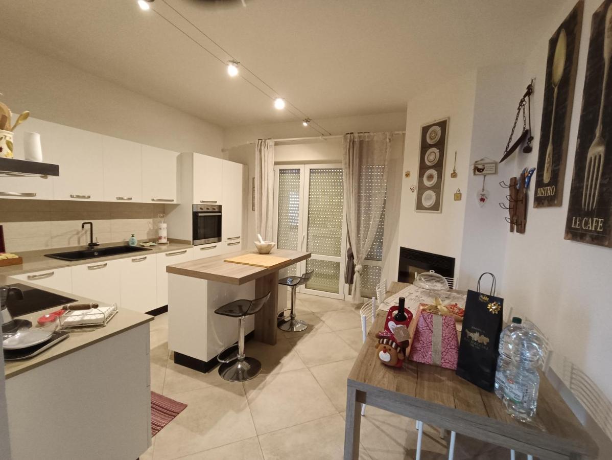 Il Don Minzoni 98 "Casa Vacanze" Λίντο ντι Καμαϊόρε Εξωτερικό φωτογραφία