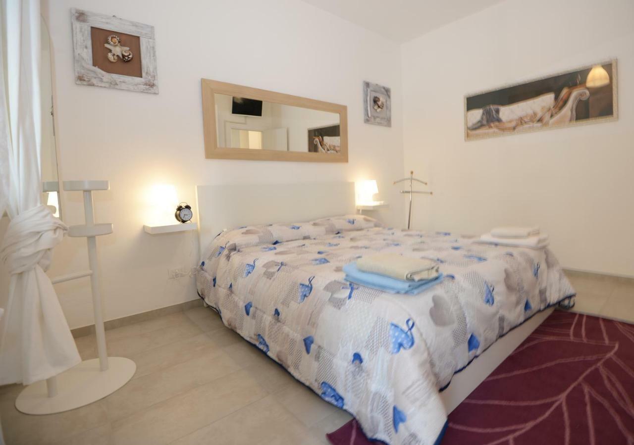 Il Don Minzoni 98 "Casa Vacanze" Λίντο ντι Καμαϊόρε Εξωτερικό φωτογραφία